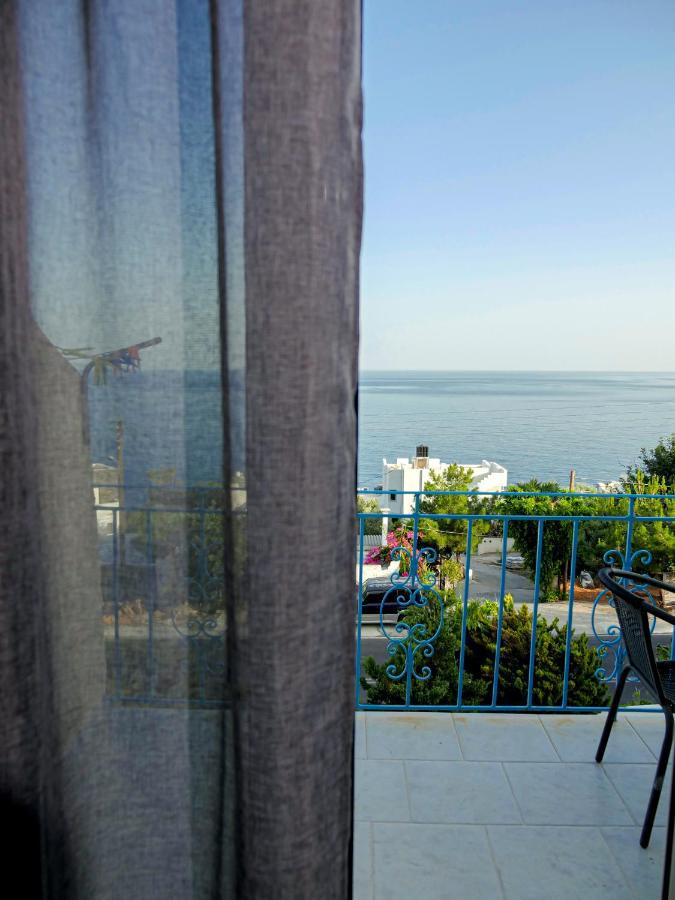 Achlia Hotel ภายนอก รูปภาพ