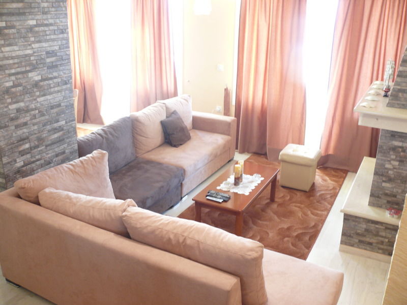 Achlia Hotel ภายนอก รูปภาพ